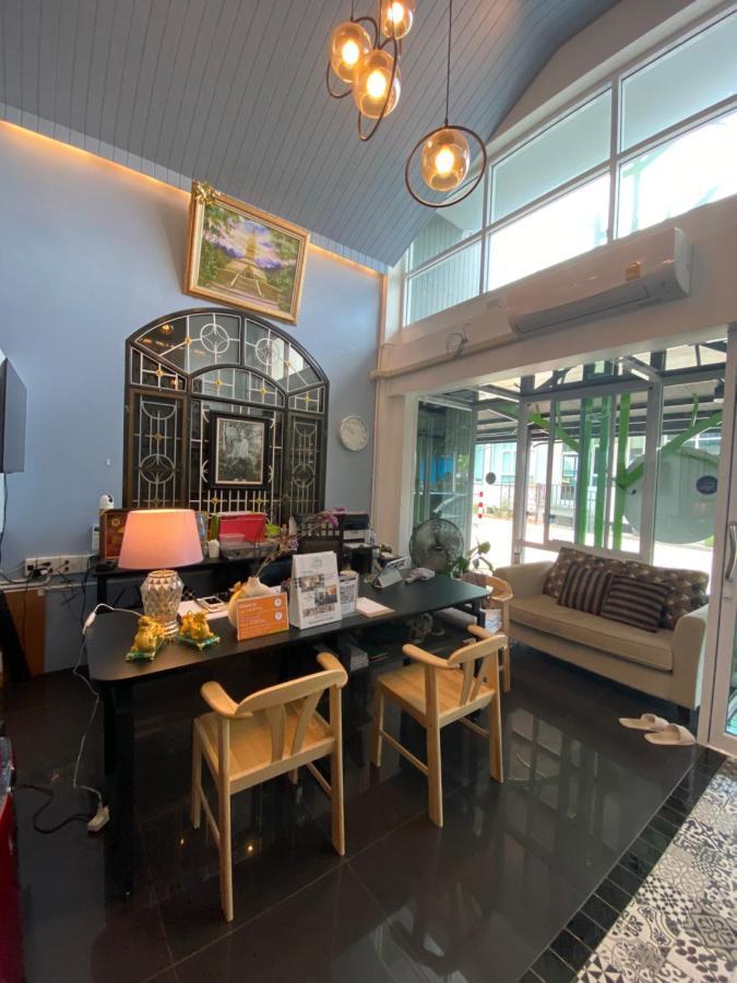 Jeboutiquelangsuan Hotel Lang Suan Dış mekan fotoğraf